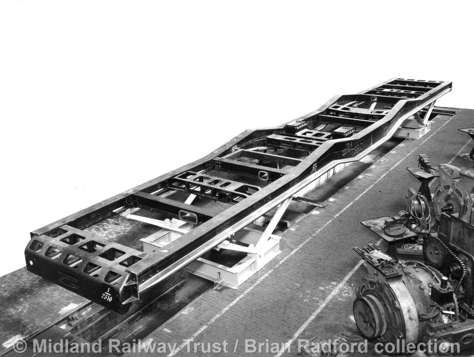 Lot C303:   Fabricating and fitting Chassis side bearers - Total = 2